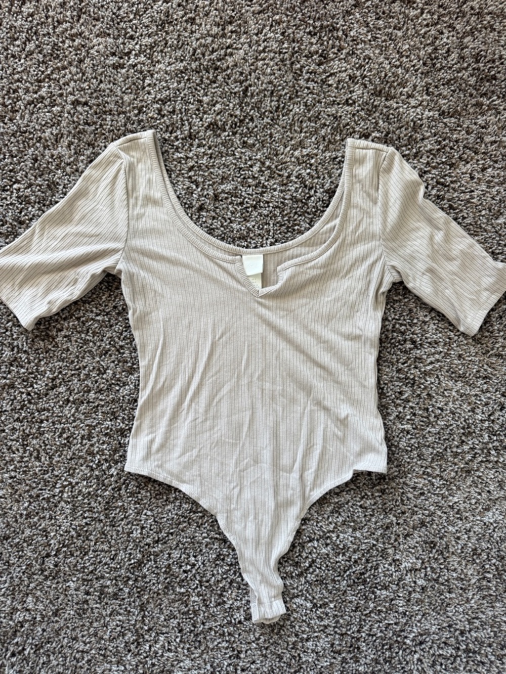 H&M Ribbed Scoop-Neck Short Sleeve Bodysuit in Light Taupe